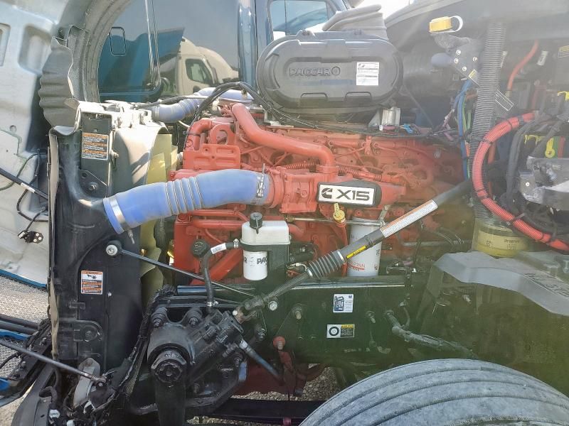 2024 Kenworth T680 Semi Truck