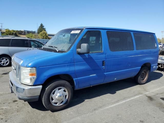 2014 Ford Econoline E350 Super Duty Wagon