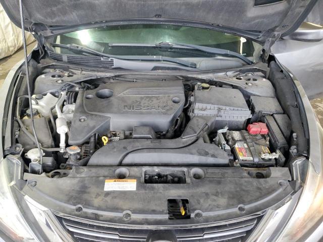 2016 Niss Altima