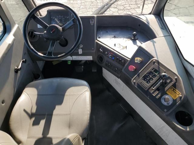 2019 Kalmar Ottawa T2 4X2 Yard Truck