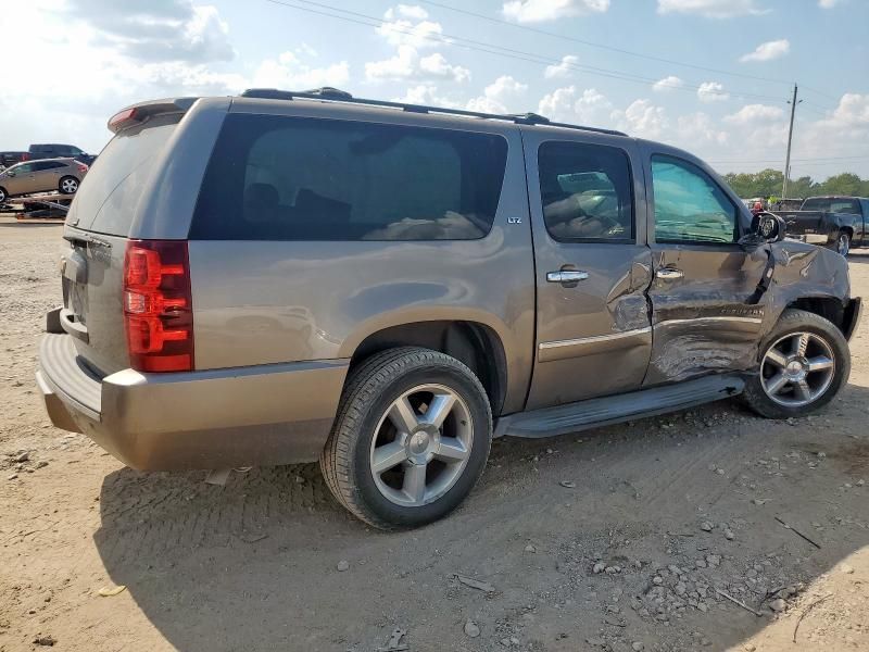 2014 Chevrolet Suburban C1500 LTZ