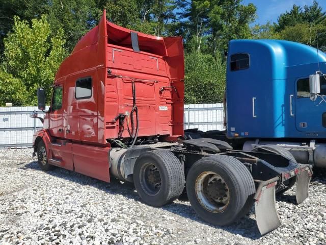 2017 Volvo VNL Semi Truck