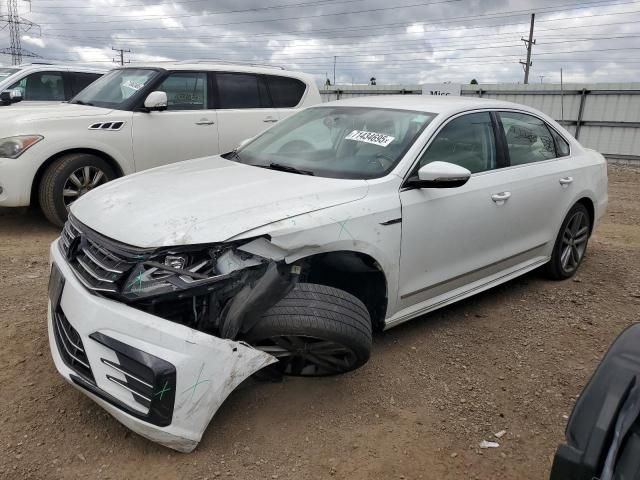 2017 Volkswagen Passat R-Line