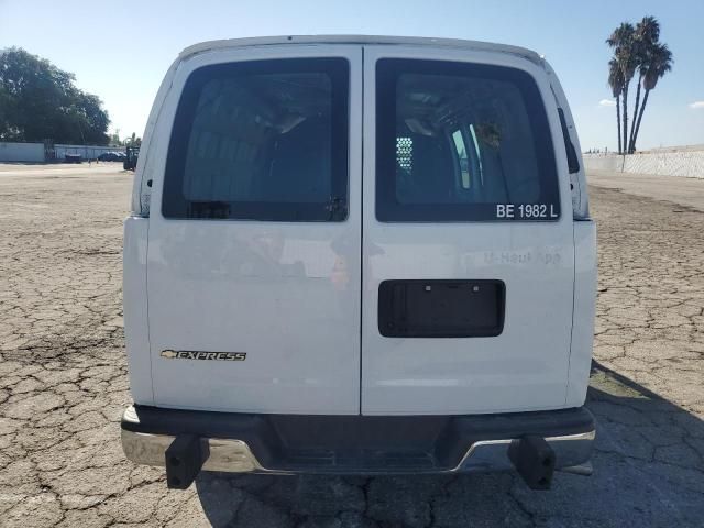 2024 Chevrolet Express G2500