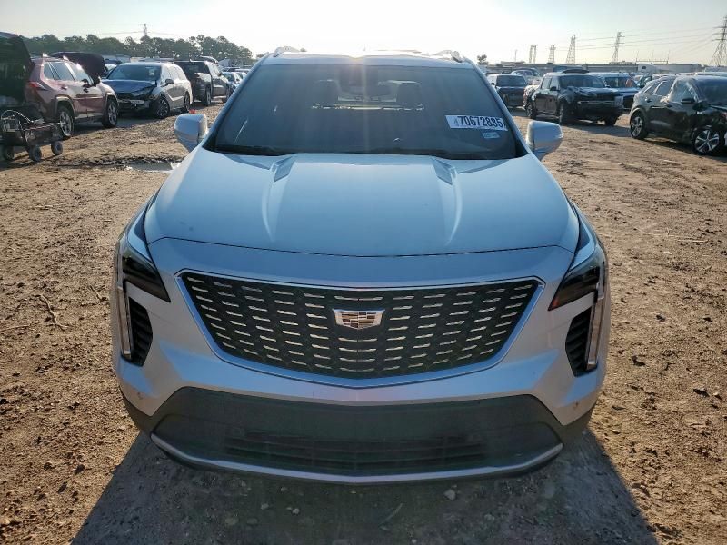 2021 Cadillac XT4 Premium Luxury