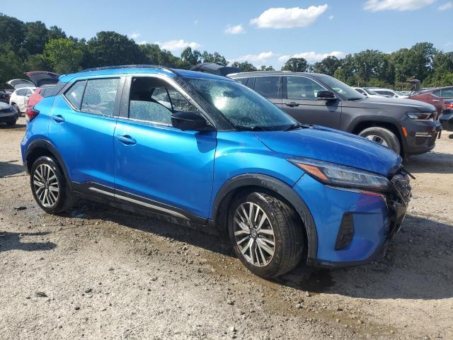 2021 Nissan Kicks sr