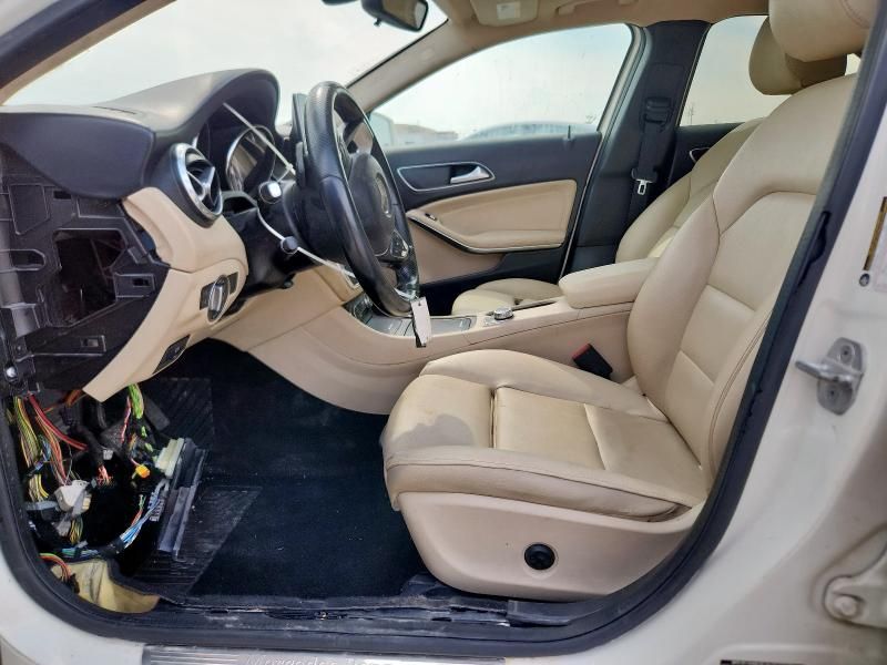 2016 Mercedes-Benz GLA 250
