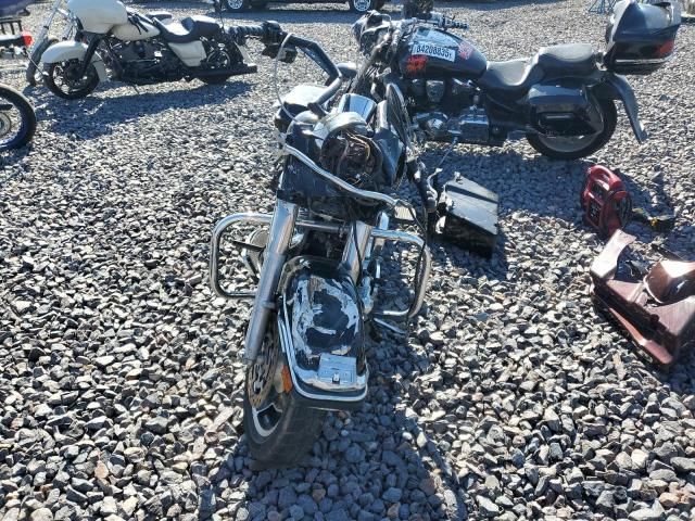 2010 Harley-Davidson Flhp