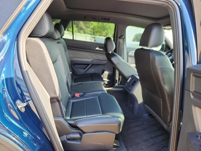 2022 Volkswagen Atlas Cross Sport SEL R-Line