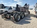 2016 Freightliner Coronado Semi Truck