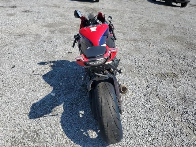 2023 Honda CBR1000 RA