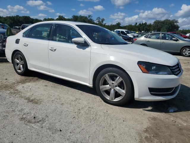 2012 Volkswagen Passat SE
