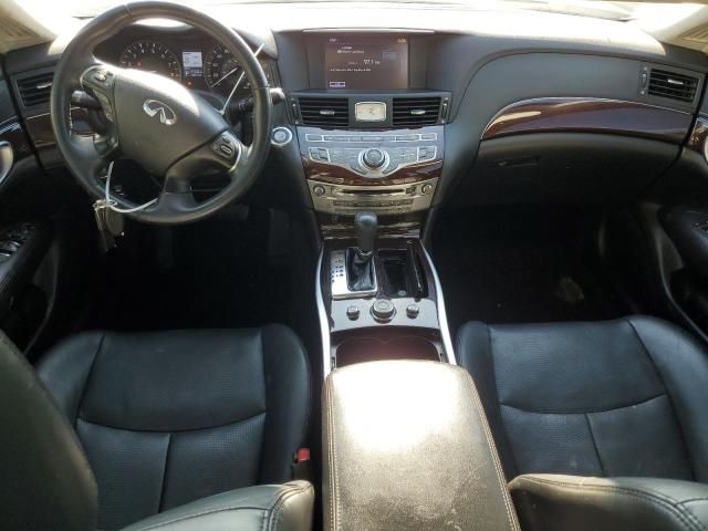 2016 Infiniti Q70 3.7