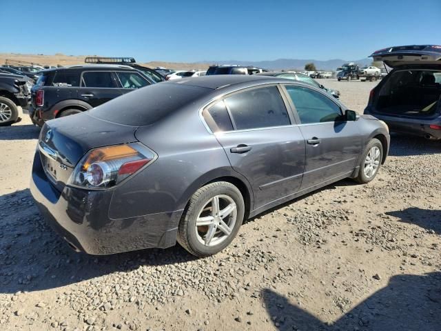 2010 Nissan Altima Base