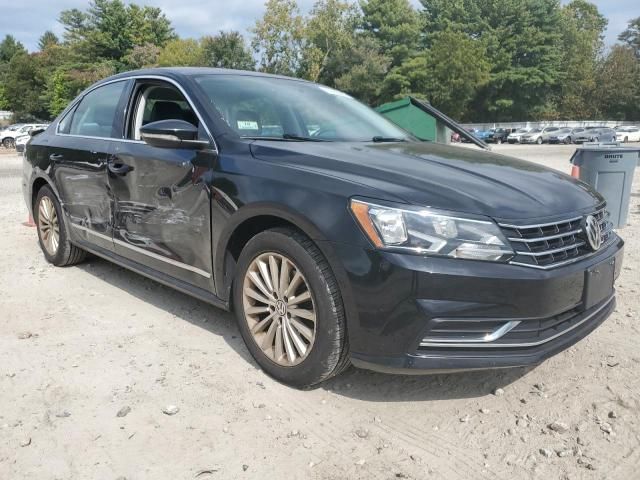 2016 Volkswagen Passat SE
