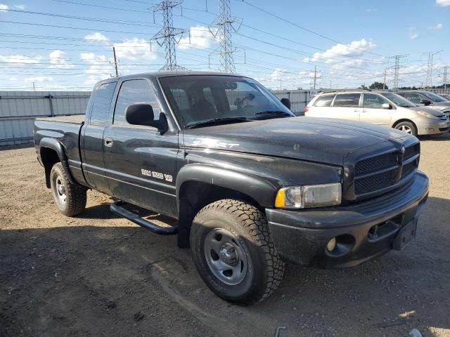 2000 Dodge RAM 1500
