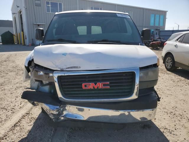 2013 GMC Savana G2500