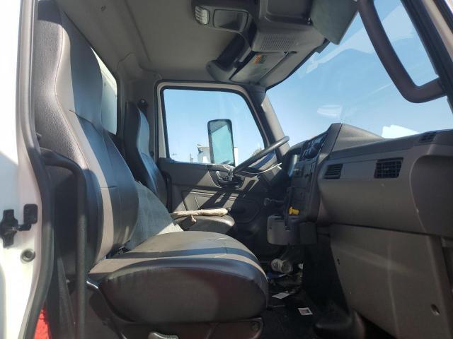 2019 International Mv607 box Truck