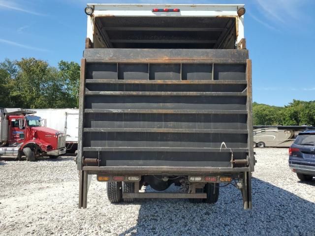 2000 Sterling L 7500