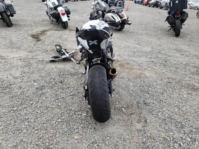 2022 BMW S 1000 RR