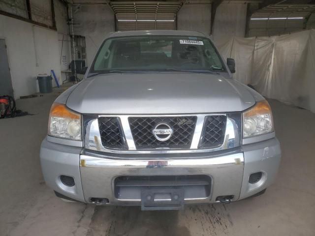 2013 Niss AN Titan S
