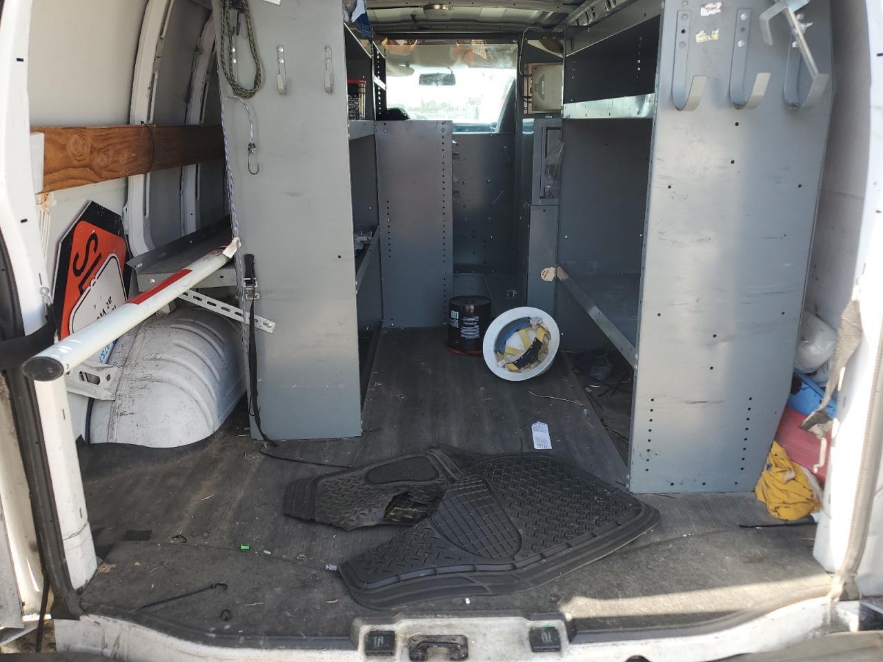 2013 Chevrolet Express G2500