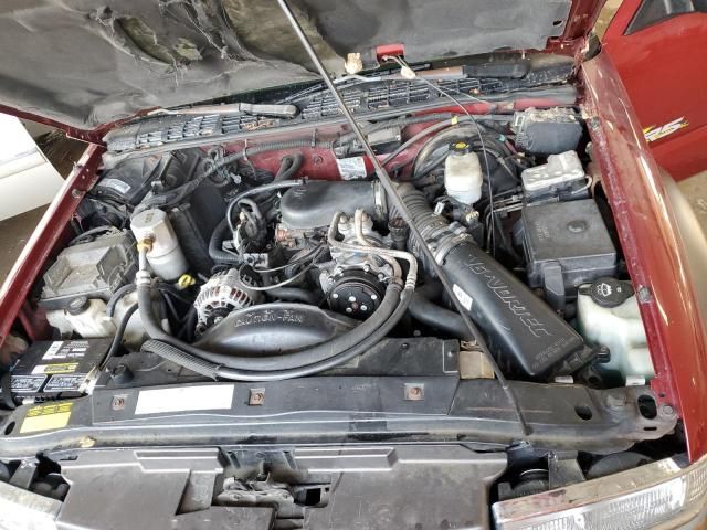 2004 Chevrolet S Truck S10