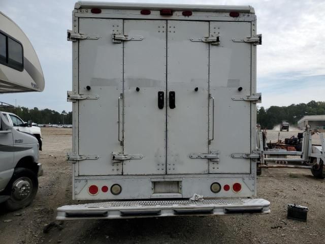 2007 Freightliner Chassis M-Delivery Van