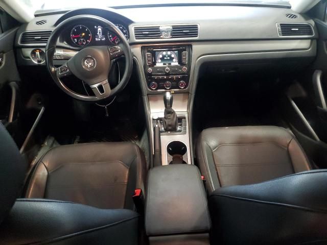 2015 Volkswagen Passat SE