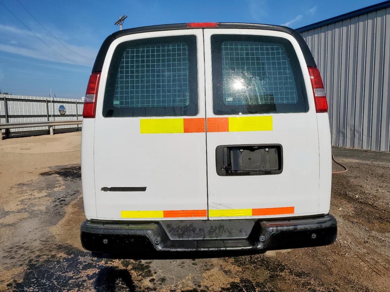 2017 Chevrolet Express G2500