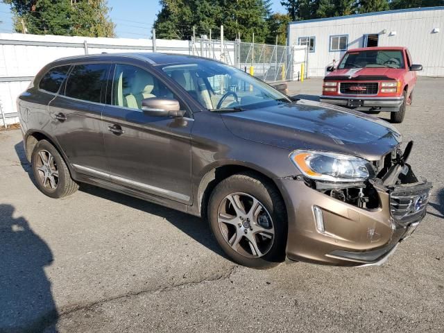 2015 Volvo XC60 T6 Platinum