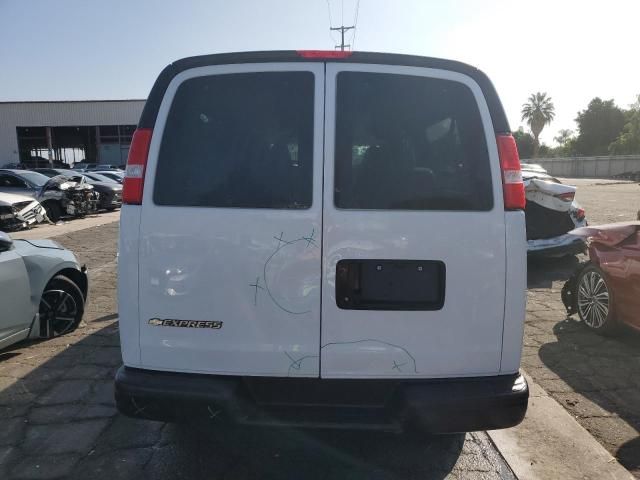2023 Chevrolet Express G3500 LS