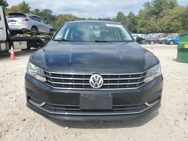 2016 Volkswagen Passat SE