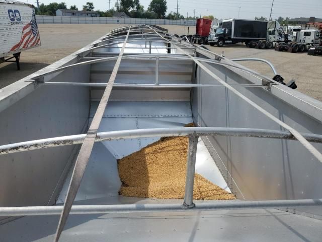 2015 Wilson DWH-500 Grain Trailer