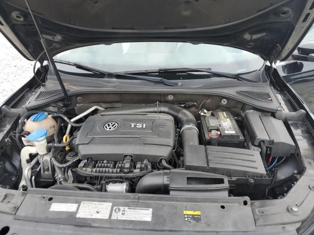 2015 Volkswagen Passat SE