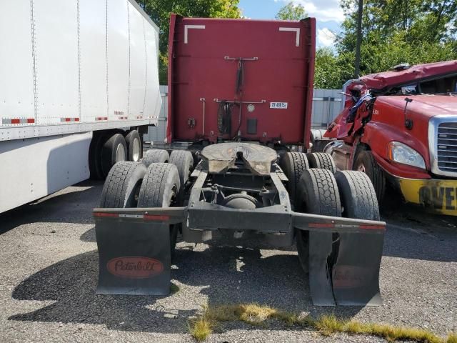 2018 Peterbilt 579 Semi Truck