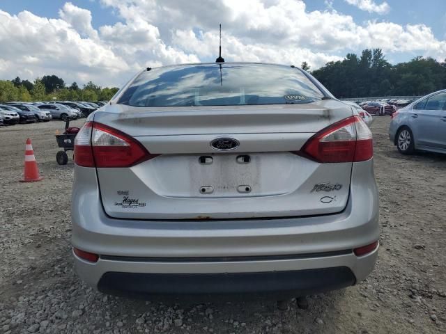 2014 Ford Fiesta se