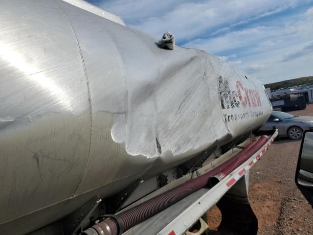 2017 Heil Tank Trailer