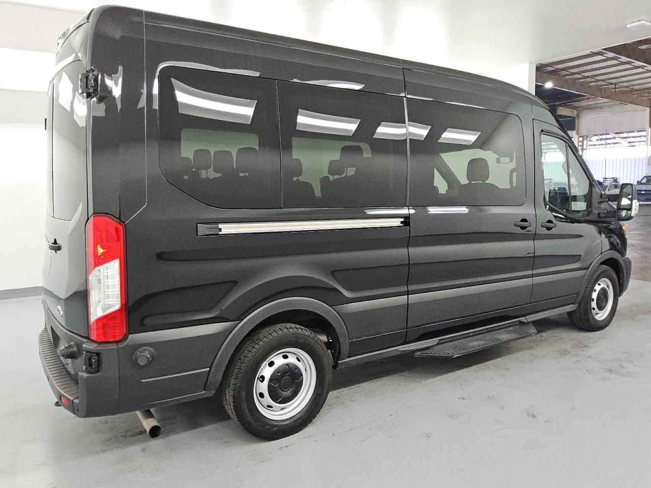 2023 Ford Transit T-350