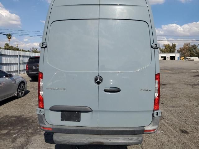 2024 Mercedes-Benz Sprinter 2500