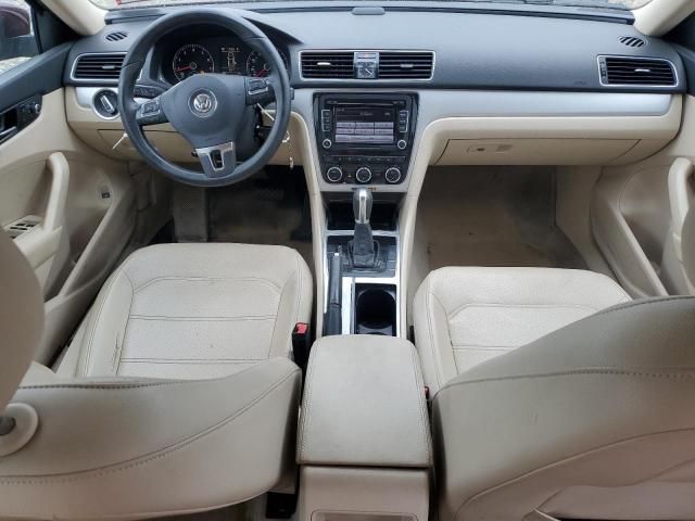 2012 Volkswagen Passat SE