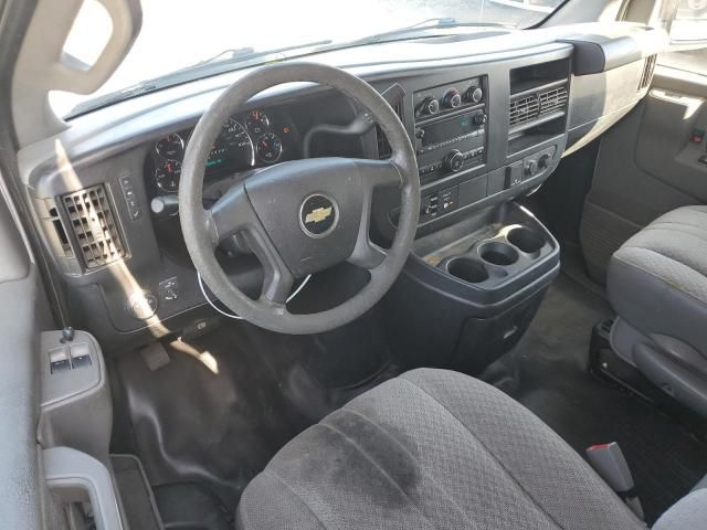 2017 Chevrolet Express G2500