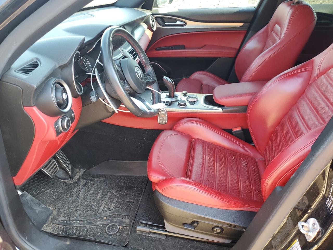 2021 Alfa Romeo Stelvio ti