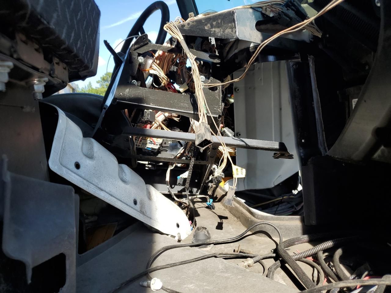 2018 Mack GU813 Refuse Truck