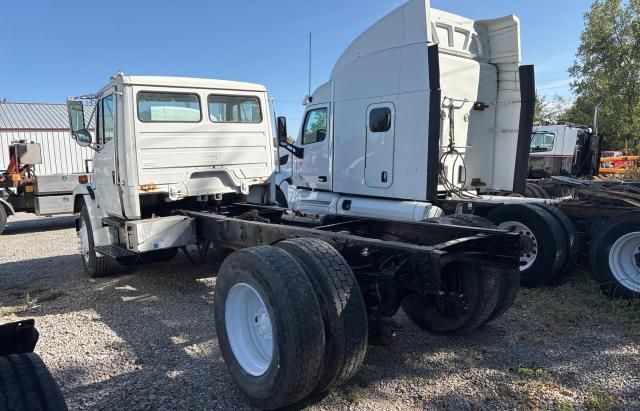 1998 Freightliner 1997 Frht FL70-Trucks Delivery Truck