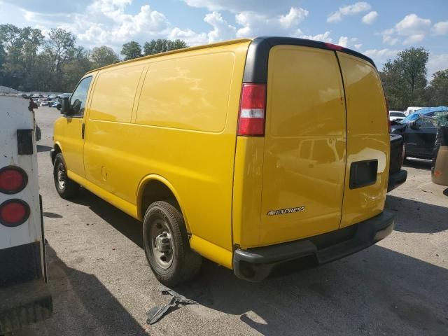 2021 Chevrolet Express G2500