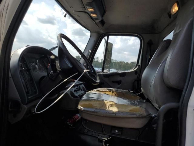 2018 Freightliner Business Class M2 Semi Truck