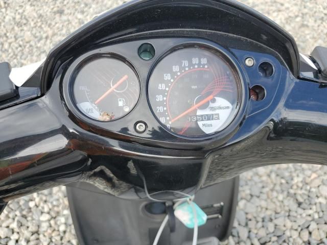 2012 Piaggio Typhoon 125