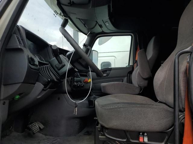 2020 International LT625 Semi Truck