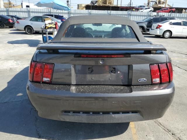 2003 Ford Mustang